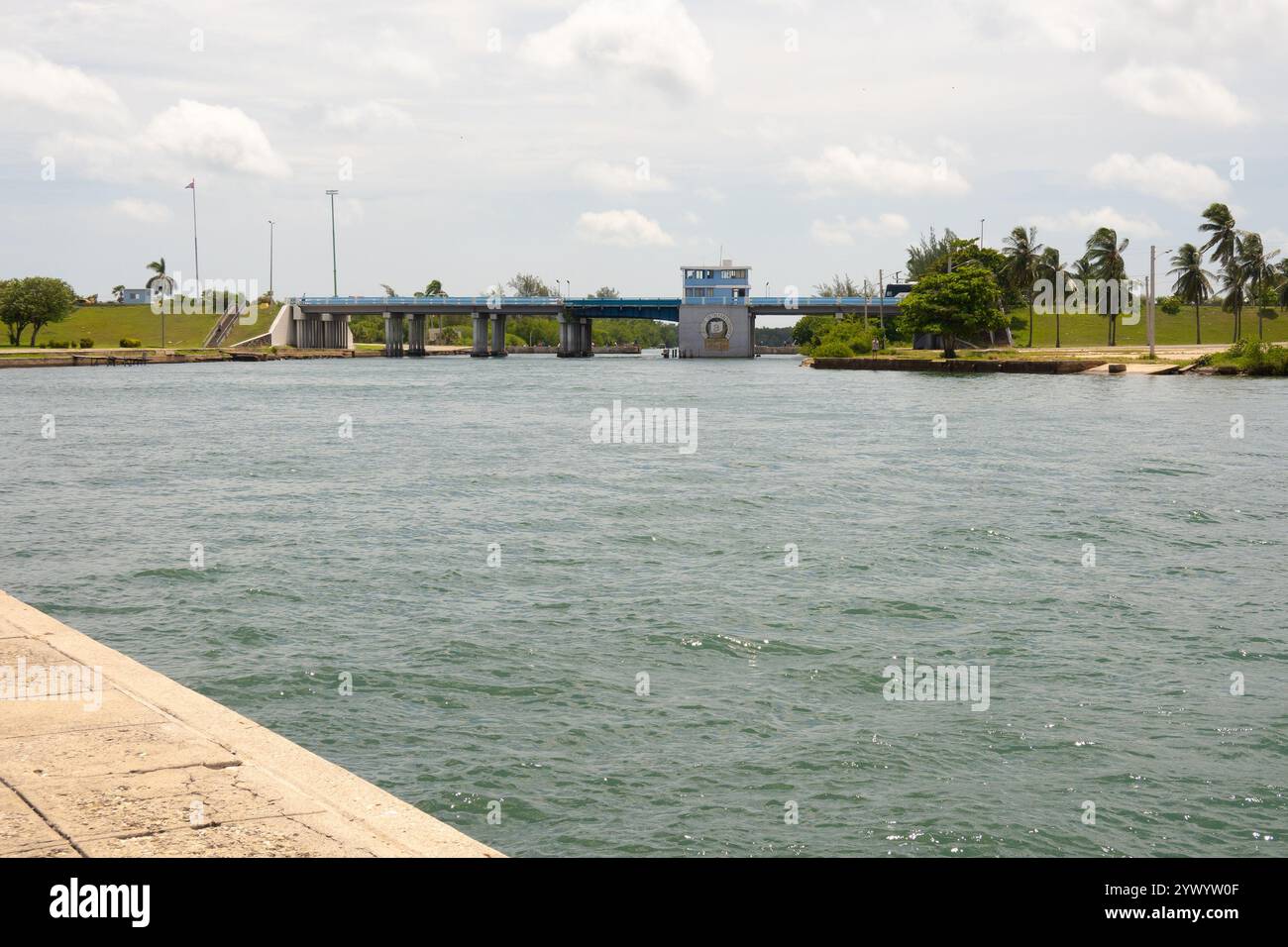 VARADERO, CUBA - 30 AOÛT 2023 : pont Puente Paso Malo lors de l'enfouissement de Varadero, Cuba avec contrôle de point de contrôle Banque D'Images