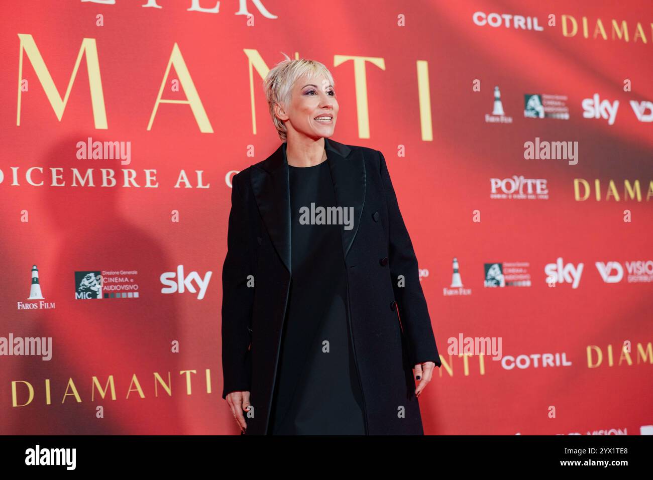 ROME, ITALIE - 12 DÉCEMBRE : Malika Ayane assiste à la première de Diamanti au Space Cinema Moderno le 12 décembre 2024 à Rome, Italie. (Photo de Giovan Banque D'Images