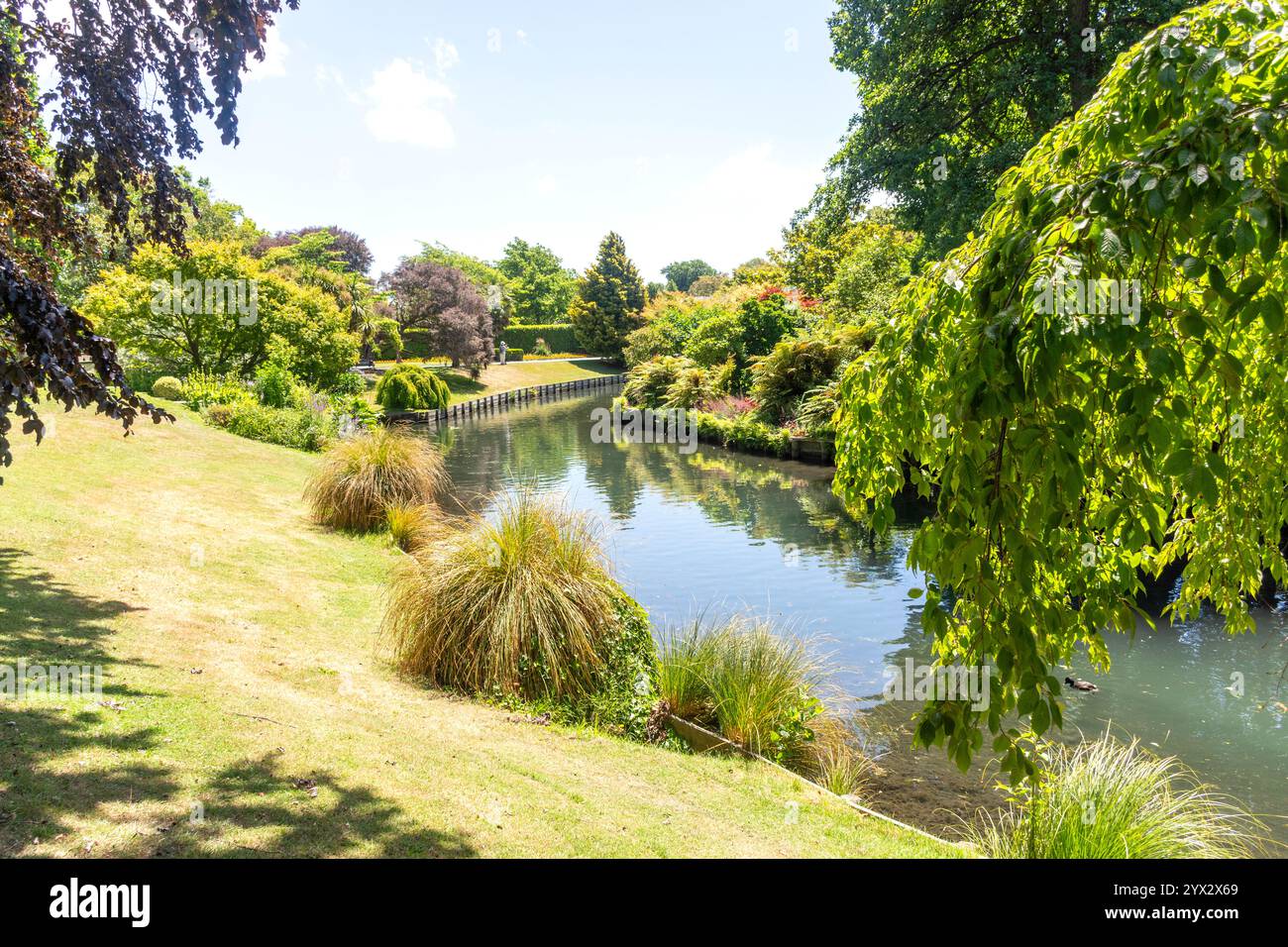 River Avon, Mona Vale Garden Park, Riccarton, Christchurch (Ōtautahi), Canterbury, Nouvelle-Zélande Banque D'Images