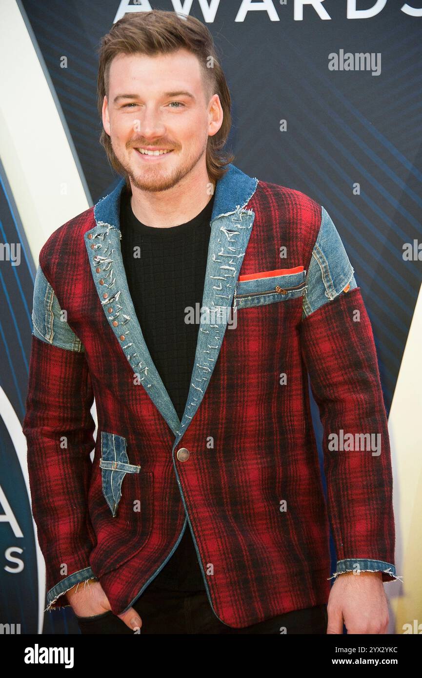 14 novembre 2018 - Nashville, Tennessee ; États-Unis - MORGAN WALLEN arrive à la 52e cérémonie annuelle des CMA Awards qui a eu lieu au Bridgestone Arena situé au centre-ville de Nashville. Copyright 2018 Jason Moore. (Crédit image : © Jason Moore/ZUMA Wire) USAGE ÉDITORIAL SEULEMENT! Non destiné à UN USAGE commercial ! Banque D'Images