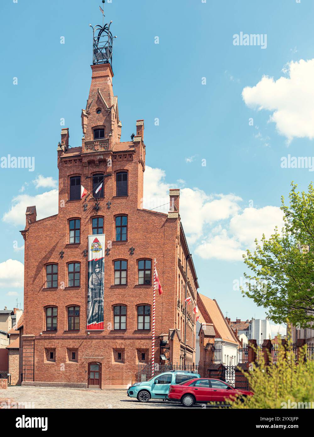 Bâtiment historique en briques rouges du siège du service d'incendie de la voïvodie de la Grande Pologne, rue Masztalarska, Poznań Banque D'Images