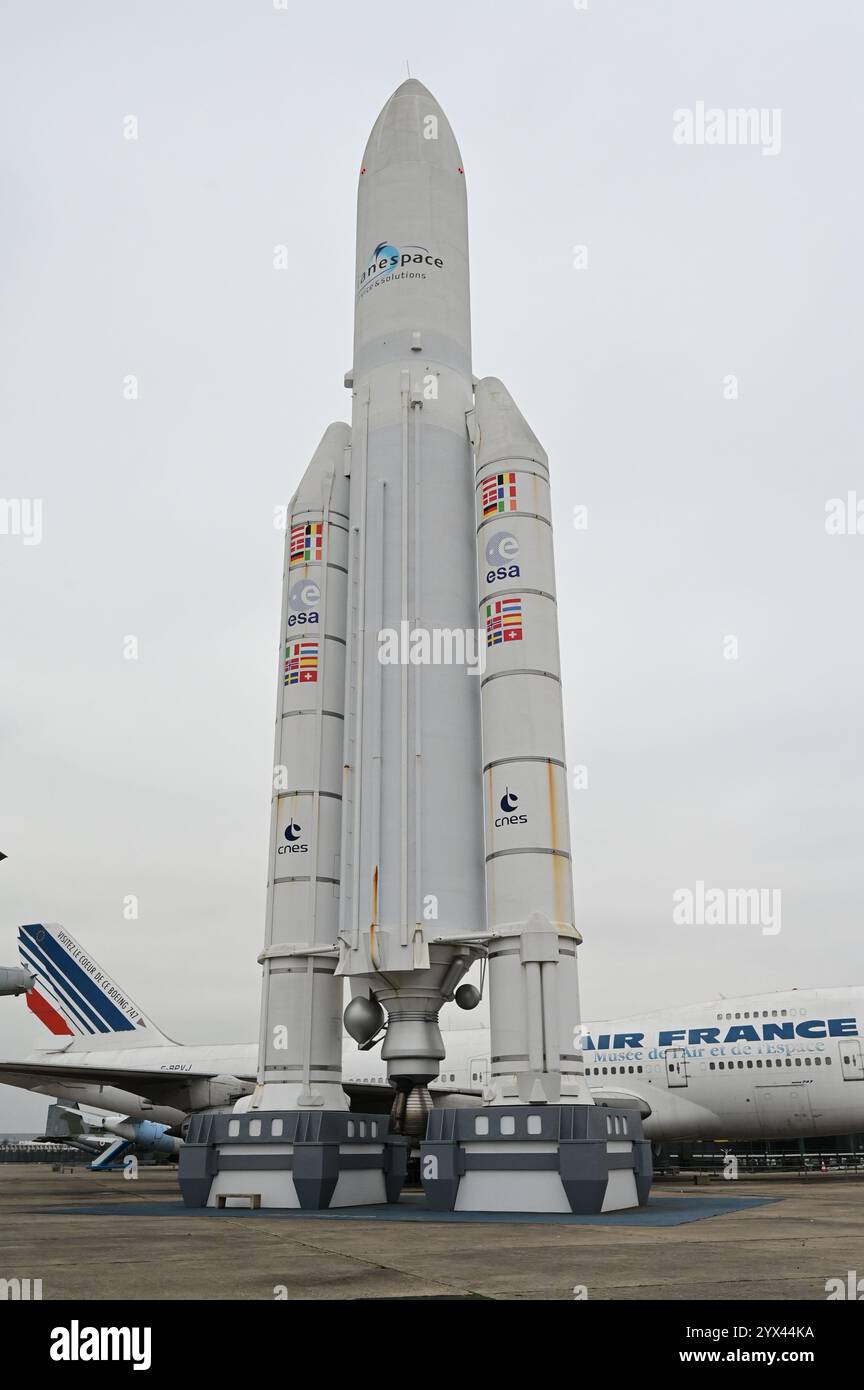 Ariane 5 au Musée de l'Air et de l'espace Banque D'Images