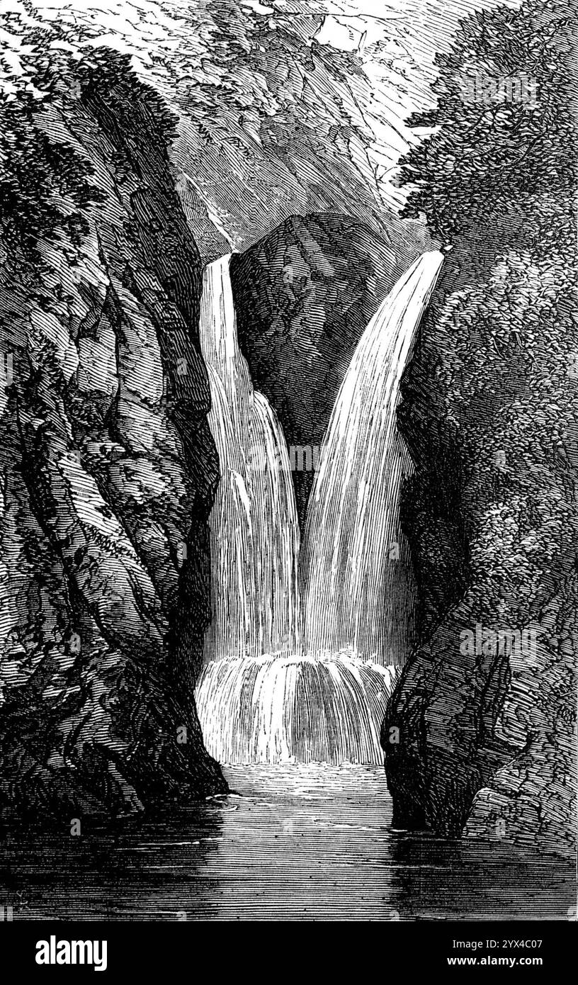 Les chutes, Golspie Burn, [Écosse], 1872. « Avec Dunrobin ou Golspie comme centre, les routes pénètrent dans les régions les plus reculées du pays - forêts de cerfs, landes, lochs et rivières sont tous facilement accessibles. Dans le voisinage immédiat se trouvent de nombreuses promenades et excursions agréables - le Golspie Burn, abondant en cascades pittoresques et des morceaux de charmante verdure ; la colline de Ben Vraggie, Loch Brora, et les scènes romantiques dont notre crayon d'artiste a fourni quelques illustrations pour ce numéro de notre Journal'. Tiré de "Illustrated London News", 1872. Banque D'Images