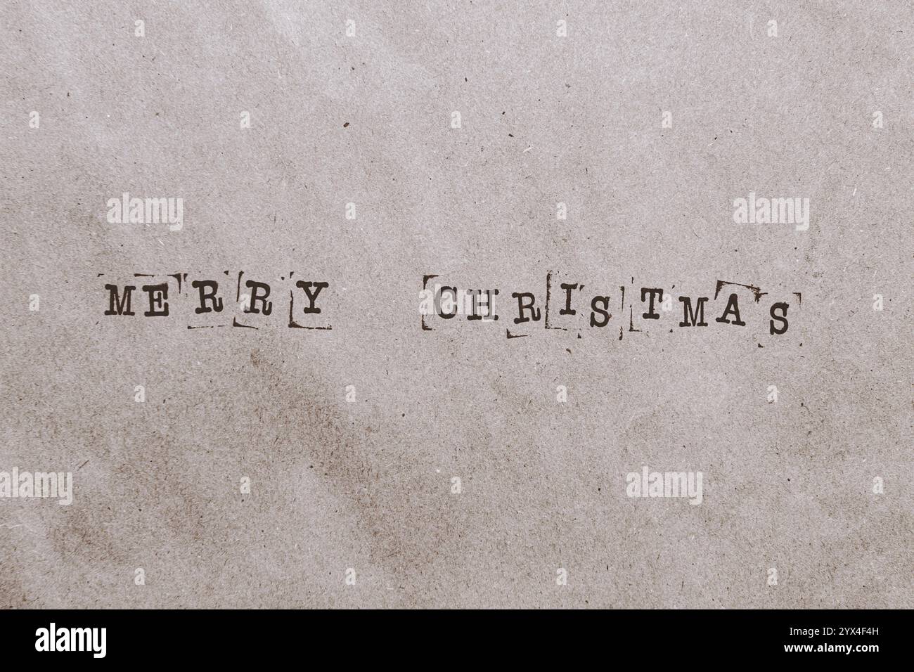 Texte imprimé, Joyeux Noël, sur papier vintage, scrapbooking, texte de machine à écrire, texte dactylographié, vue de dessus Banque D'Images