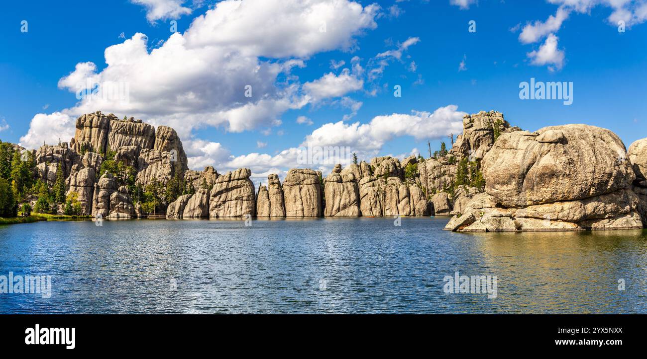 Sylvan Lake dans les montagnes Black Hills dans le parc d'État de Custer, Dakota du Sud. Banque D'Images