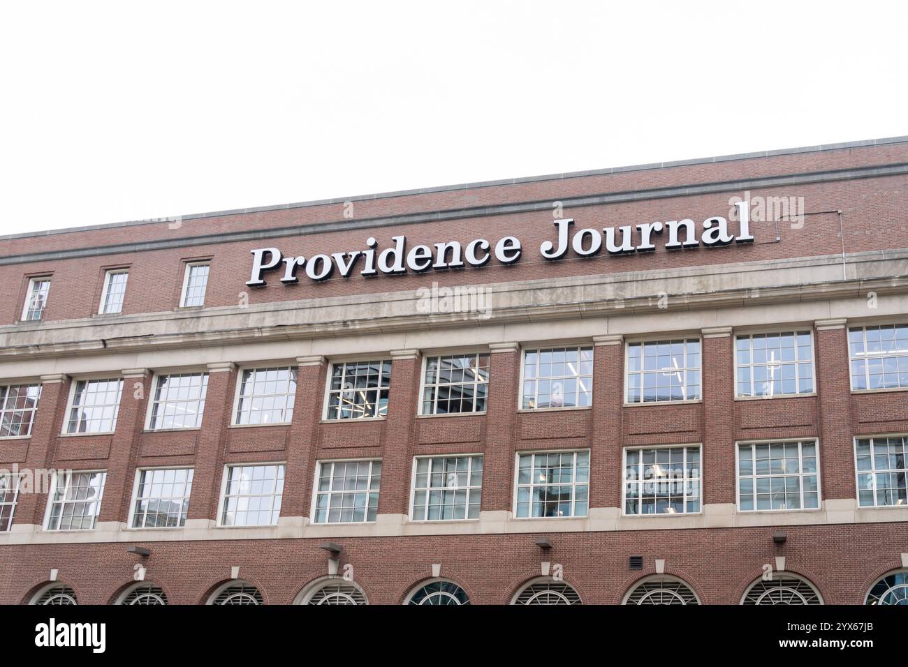Providence Journal signe sur le bâtiment au 75 Fountain St à Providence, RI, États-Unis, Banque D'Images