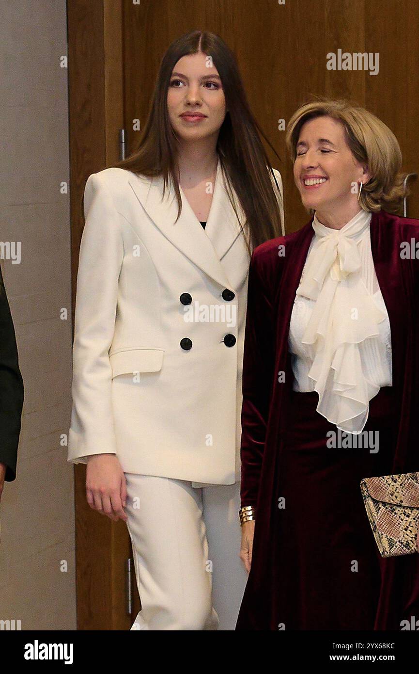 La princesse Sofia assiste à la cérémonie de remise des prix du concours de photographie à la Galerie des collections royales le 13 décembre 2024 à Madrid, en Espagne Banque D'Images