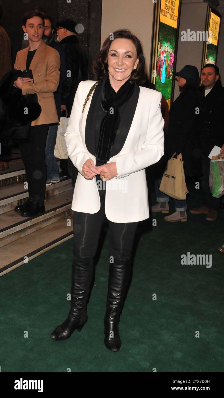 Shirley Ballas à la soirée de presse panto 'Robin Hood', The London palladium, Argyll Street, le jeudi 12 décembre 2024 à Londres, Angleterre, Royaume-Uni. BOUCHON/C Banque D'Images