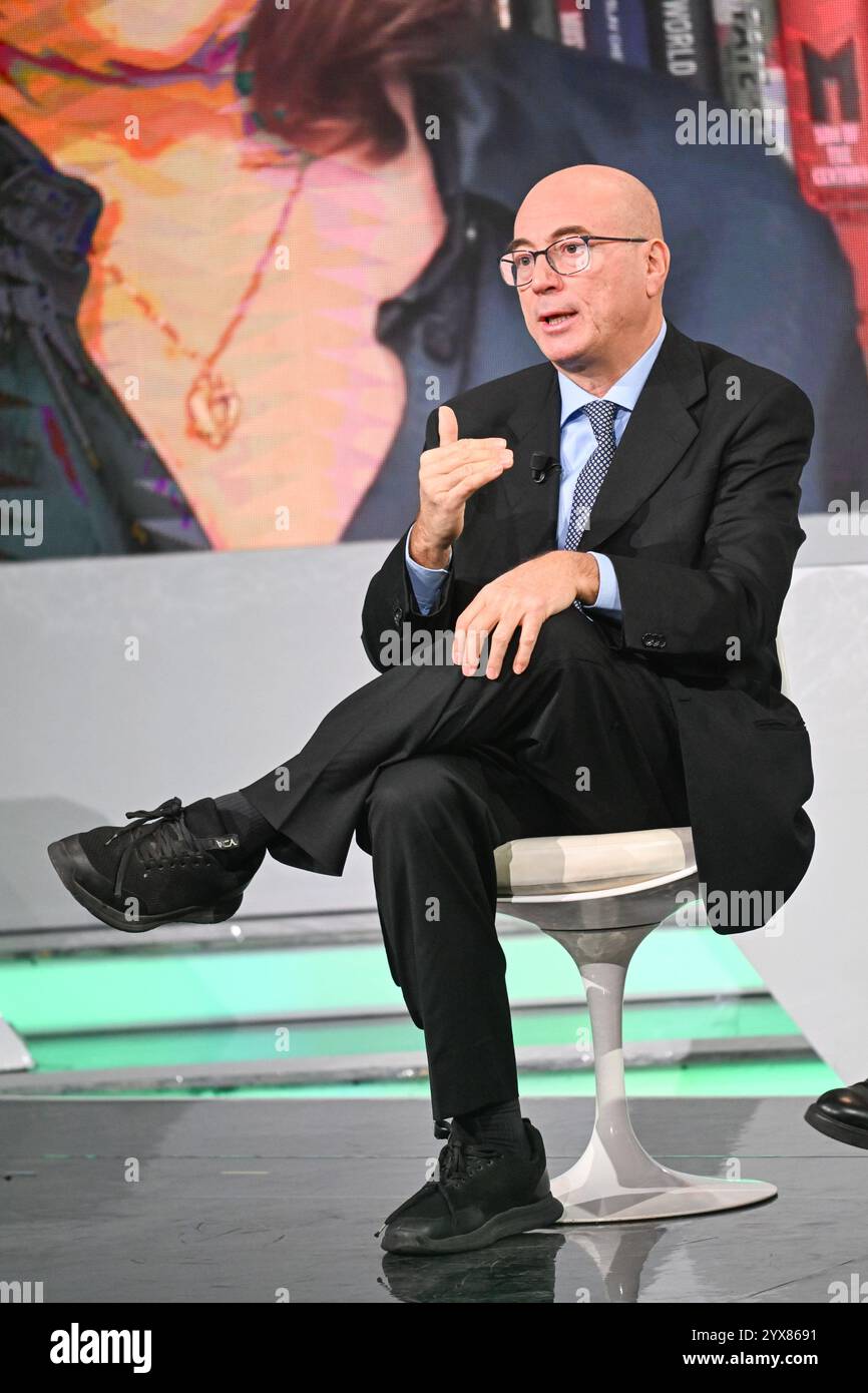 Milan, Italie. 14 décembre 2024. Milan, RAI 3 programme TV 'TV-TALK' dans la photo : Aldo Cazzullo crédit : Agence photo indépendante / Alamy Live News Banque D'Images