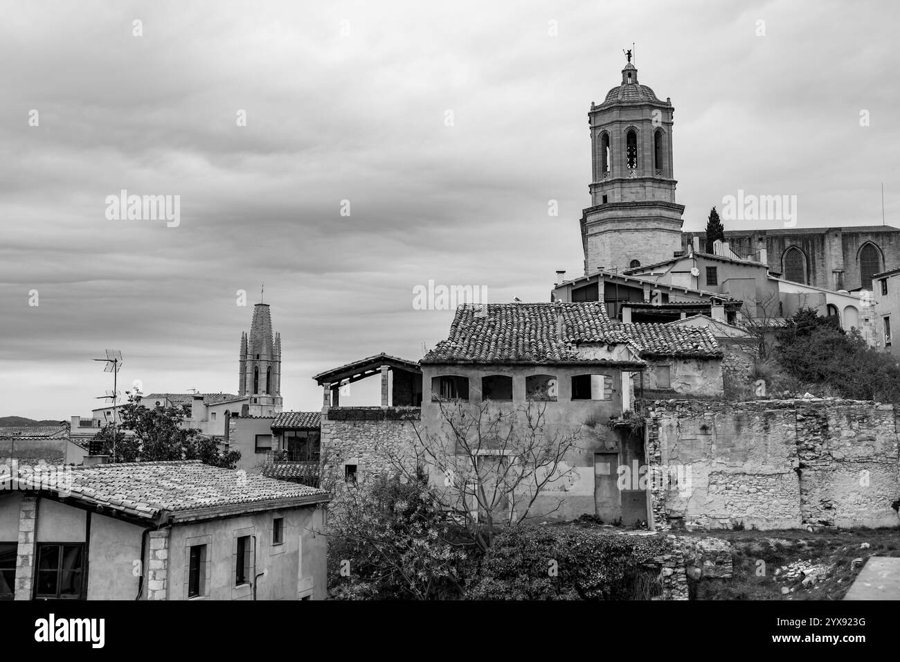 La tour de la cathédrale de Gérone ou de la cathédrale de Santa Maria de Gérone. Banque D'Images