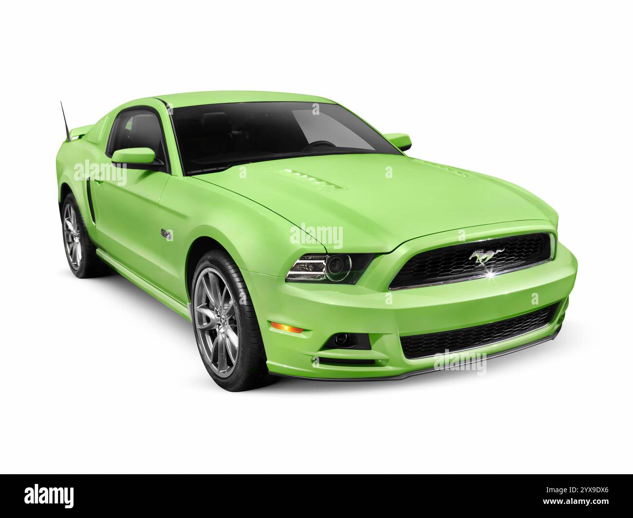 2013 Ford Mustang GT 5.0 sports car isolé sur fond blanc avec clipping path Banque D'Images