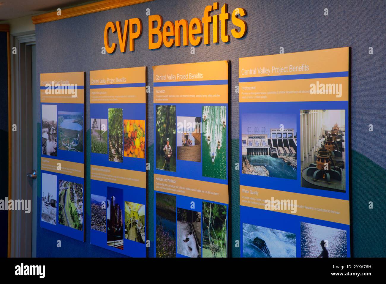 Shasta Dam Visitor Center, Whiskeytown-Shasta-Trinity National Recreation Area, Californie Banque D'Images