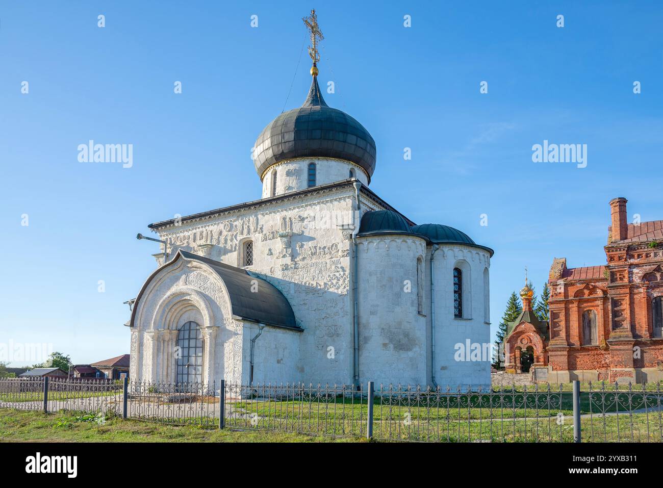 L'ancienne cathédrale de George le victorieux en gros plan. Yuryev-Polsky, région de Vladimir. Russie Banque D'Images