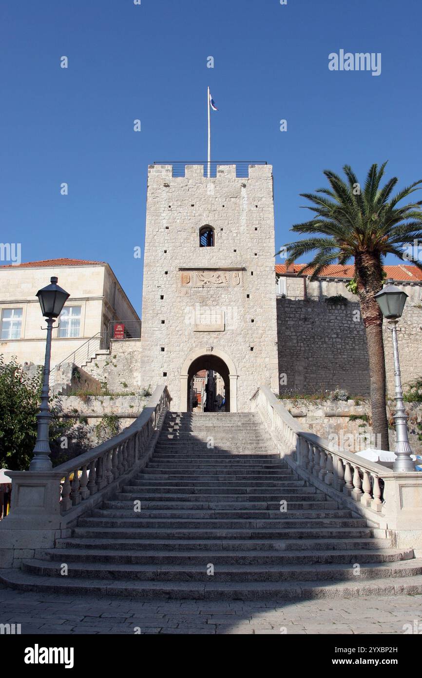 Porte principale de la vieille ville de Korcula sur l'île de Korcula Sur la mer Adriatique en Croatie Banque D'Images