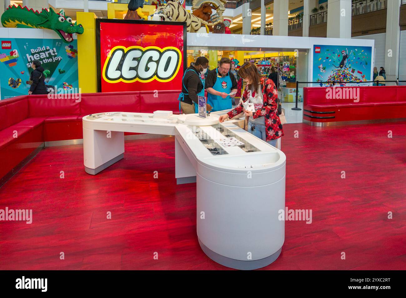 BLOOMINGTON, MN, États-Unis, 13 DÉCEMBRE 2024 : au Mall of America. Banque D'Images