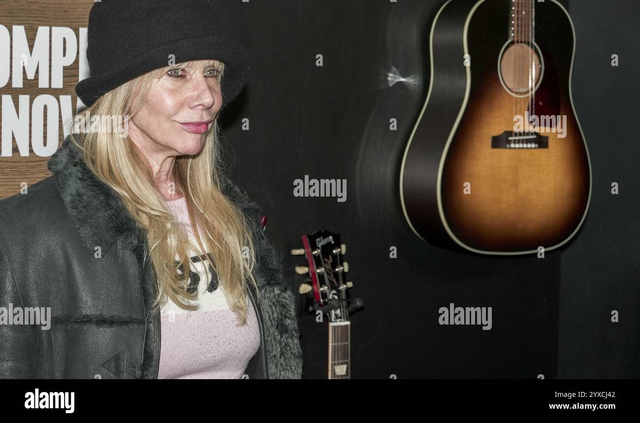 NEW YORK, NEW YORK - 13 DÉCEMBRE 2024 : Rosanna Arquette assiste à la première de Searchlight Pictures 'A Complete Unknown' au SVA Theater Banque D'Images