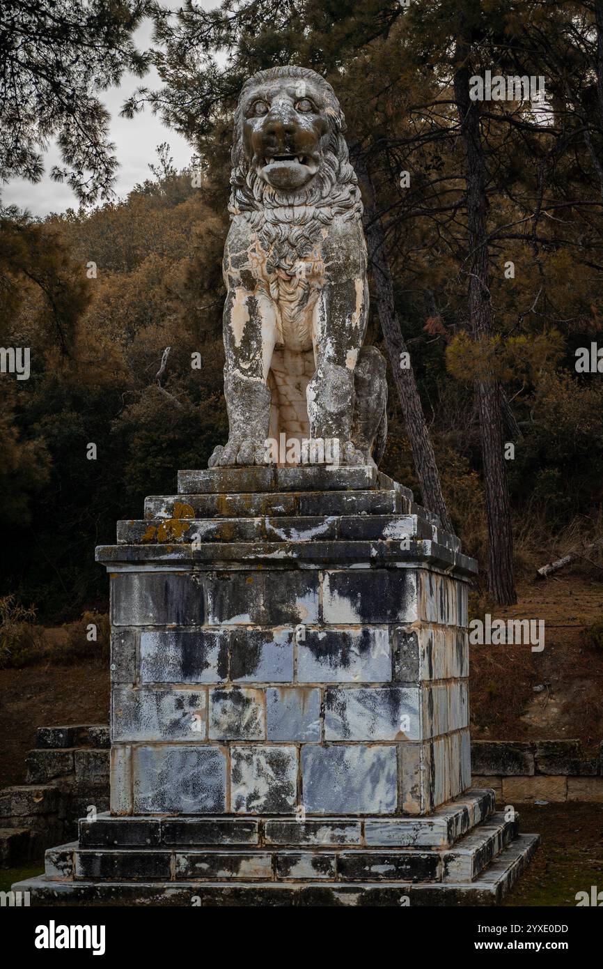 Lion d'Amphipolis (Amphipolis, Macédoine). Monument funéraire du IVe siècle av. J.-C. érigé en l'honneur de l'amiral Laomedon de Lesbos Banque D'Images