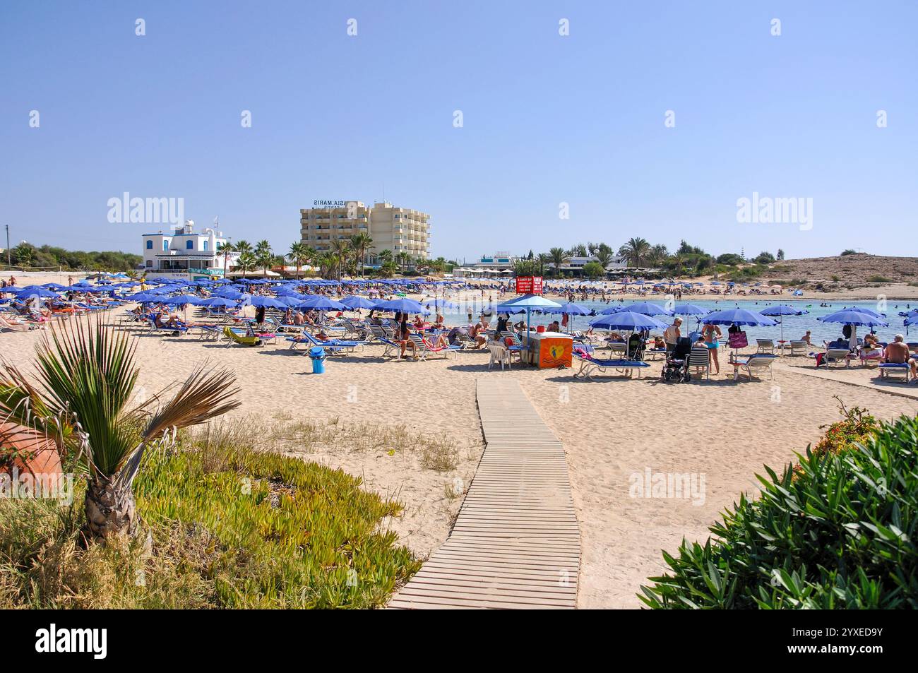 Scène de plage, Sandy Bay, Ayia Napa, Famagouste District, Chypre Banque D'Images