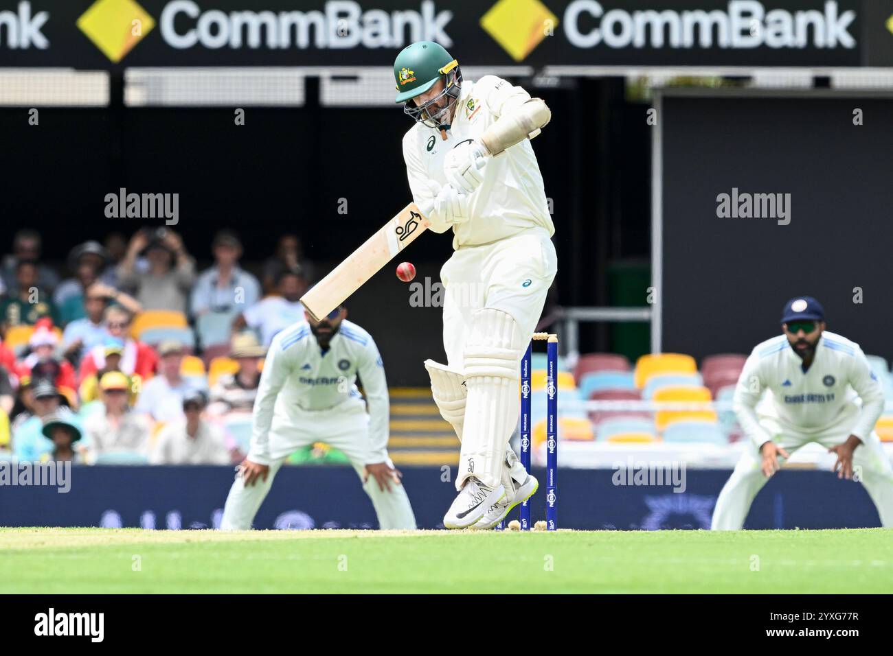 Le Gabba, Brisbane, Australie. 16 décembre 2024. International test Cricket, Australie contre Inde 3e jour de test 3 ; Nathan Lyon d'Australie à la batte pendant le 3e jour crédit : action plus Sports/Alamy Live News Banque D'Images