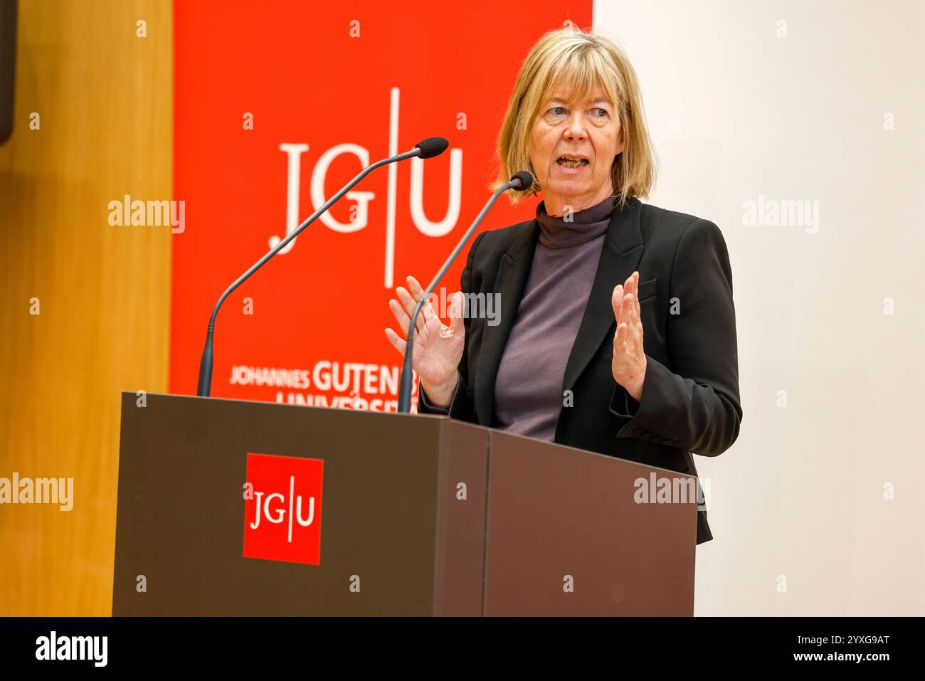 Einweihung des Centrum für Fundamentale Physik CFP auf dem Mainzer Gutenberg-Campus, Johannes Gutenberg-Universität Mainz, Prisma Forschungsquatier Doris Ahnen, Ministerin der Finanzen des Landes Rheinland-Pfalz 16.12.24 *** inauguration du Centre de physique fondamentale CFP sur le Campus Gutenberg à Mayence, Johannes Gutenberg University Mainz, Prisma Research Doris Ahnen, Ministre des finances de l'État du Palatinat 24-24-24-24 Banque D'Images