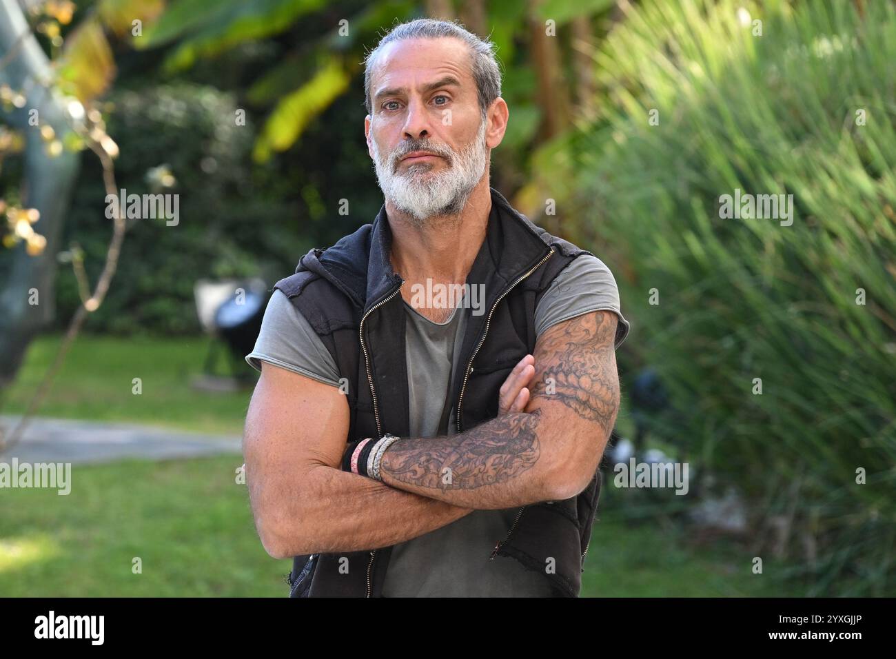 Roma, Latium. 16 décembre 2024. Raz Degan pendant le Photocall un passo dal cielo 8, Rome, Italie, 16 décembre 2024 crédit : massimo insabato/Alamy Live News Banque D'Images