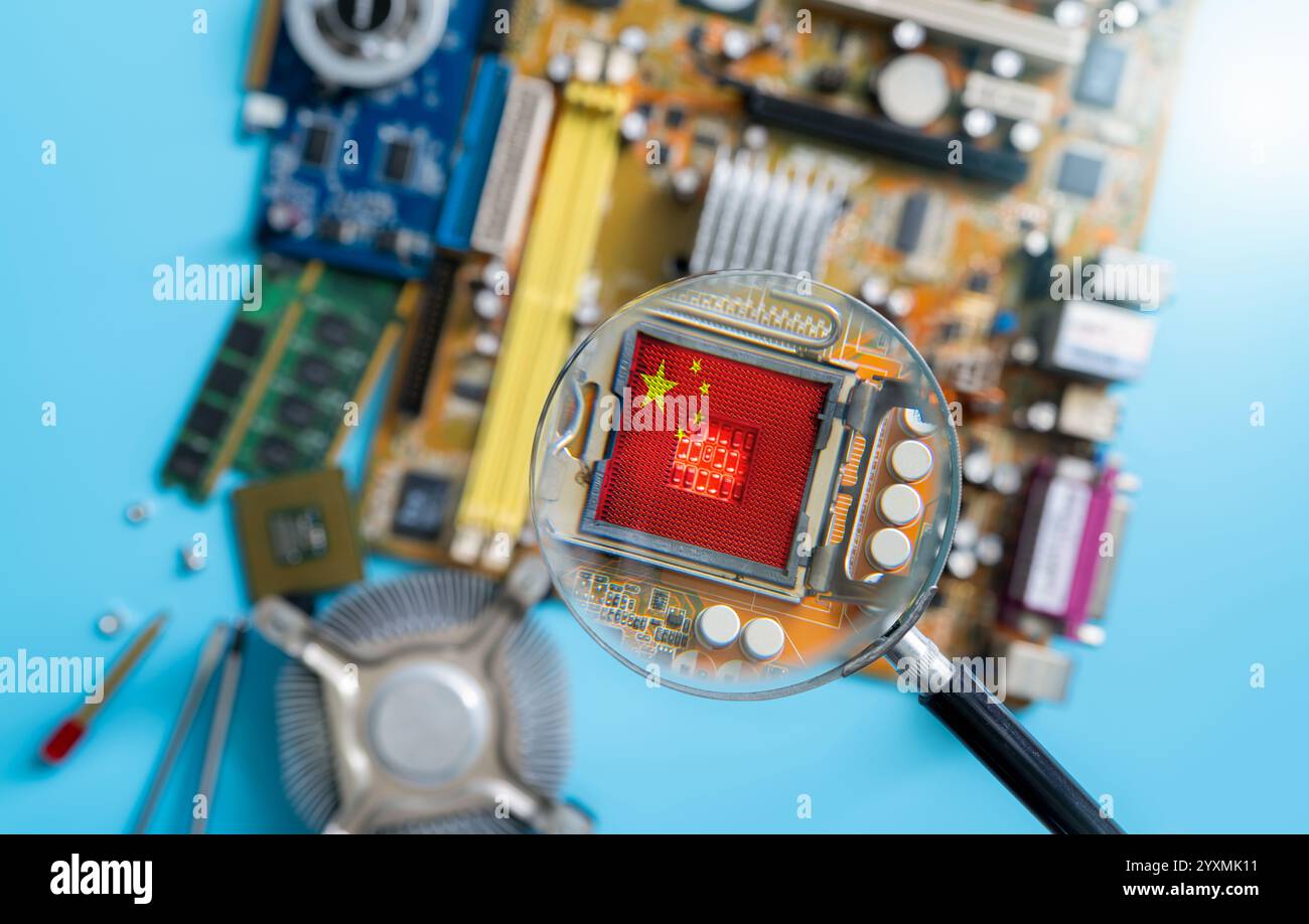 L'industrie chinoise des semi-conducteurs mène l'innovation mondiale, en mettant l'accent sur la fabrication de puces, la production de processeurs et de cartes mères, et le rôle critique Banque D'Images