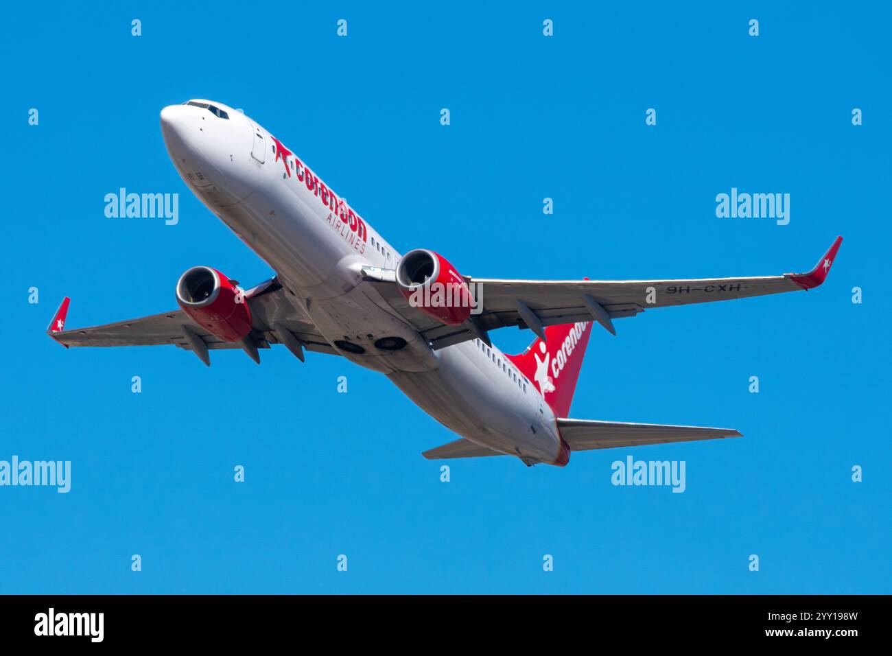 Corendon Airline Boeing 737 décollant de l'aéroport de Gran Canaria. Banque D'Images
