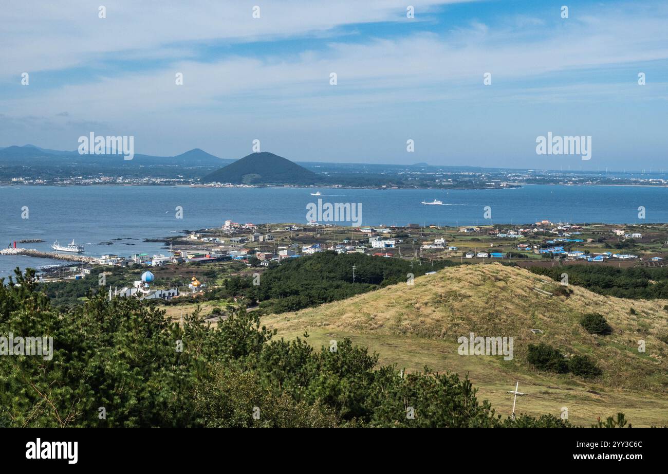 Vue du sommet de la montagne Seongsan Ilchulbong (Sunrise Peak), île de Jeju, Corée du Sud Banque D'Images