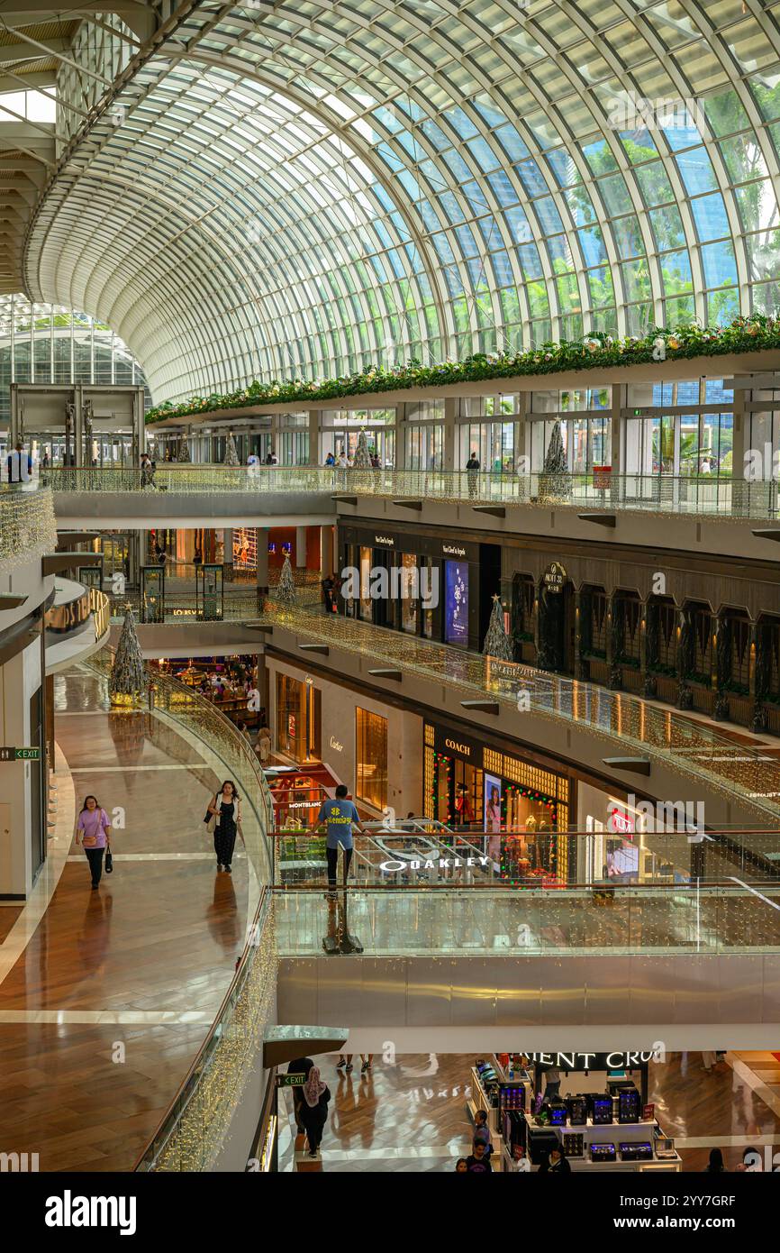 À l'intérieur du centre commercial Marina Bay Sands, Singapour Banque D'Images