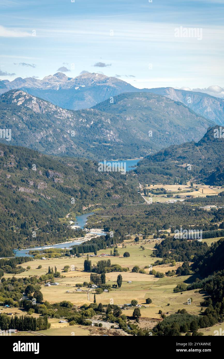 Montagnes et lacs du sud du Chili Banque D'Images