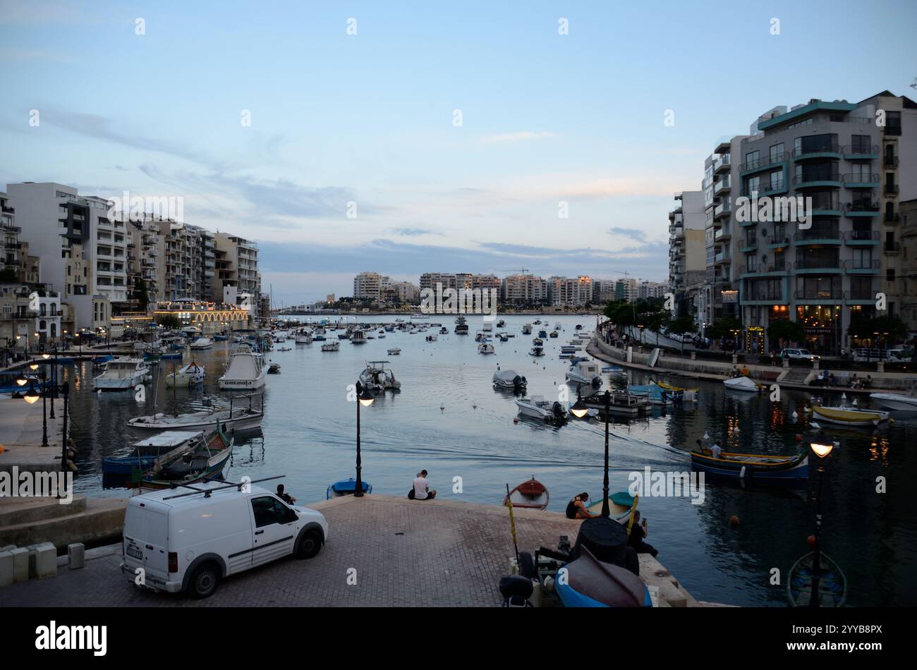 Spinola Bay, Saint Julian, Malte, Europe Banque D'Images
