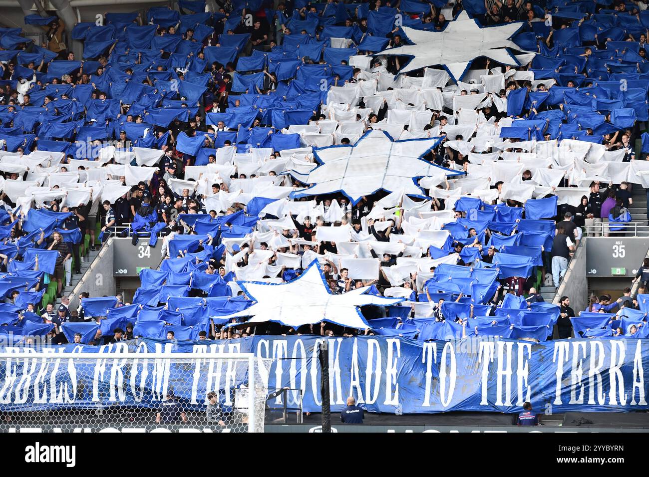 MELBOURNE, AUSTRALIE. 21 décembre 2024. ISUZU A League Round 9, vue générale des fans de Melbourne Victory lors de la Melbourne Victory vs Melbourne City depuis AAMI Park, Melbourne, Australie. Crédit : Karl Phillipson / Alamy Live News Banque D'Images