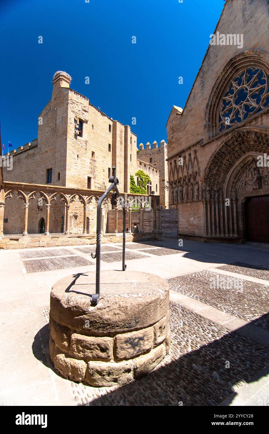 Santa Maria la Real chuch. Olite village médiéval. Navarre. Espagne. Europe Banque D'Images