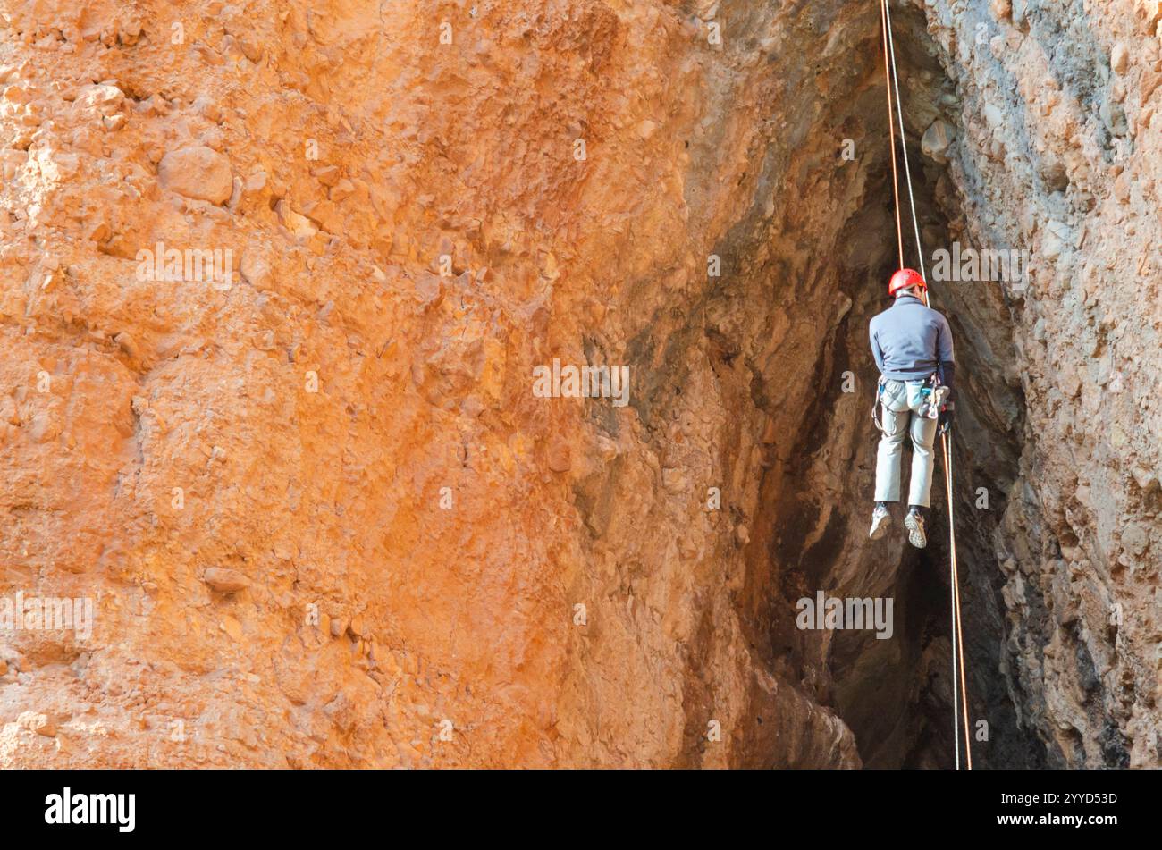 Les grimpeurs à Mallos de Riglos, Huesca, Aragón, Espagne Banque D'Images