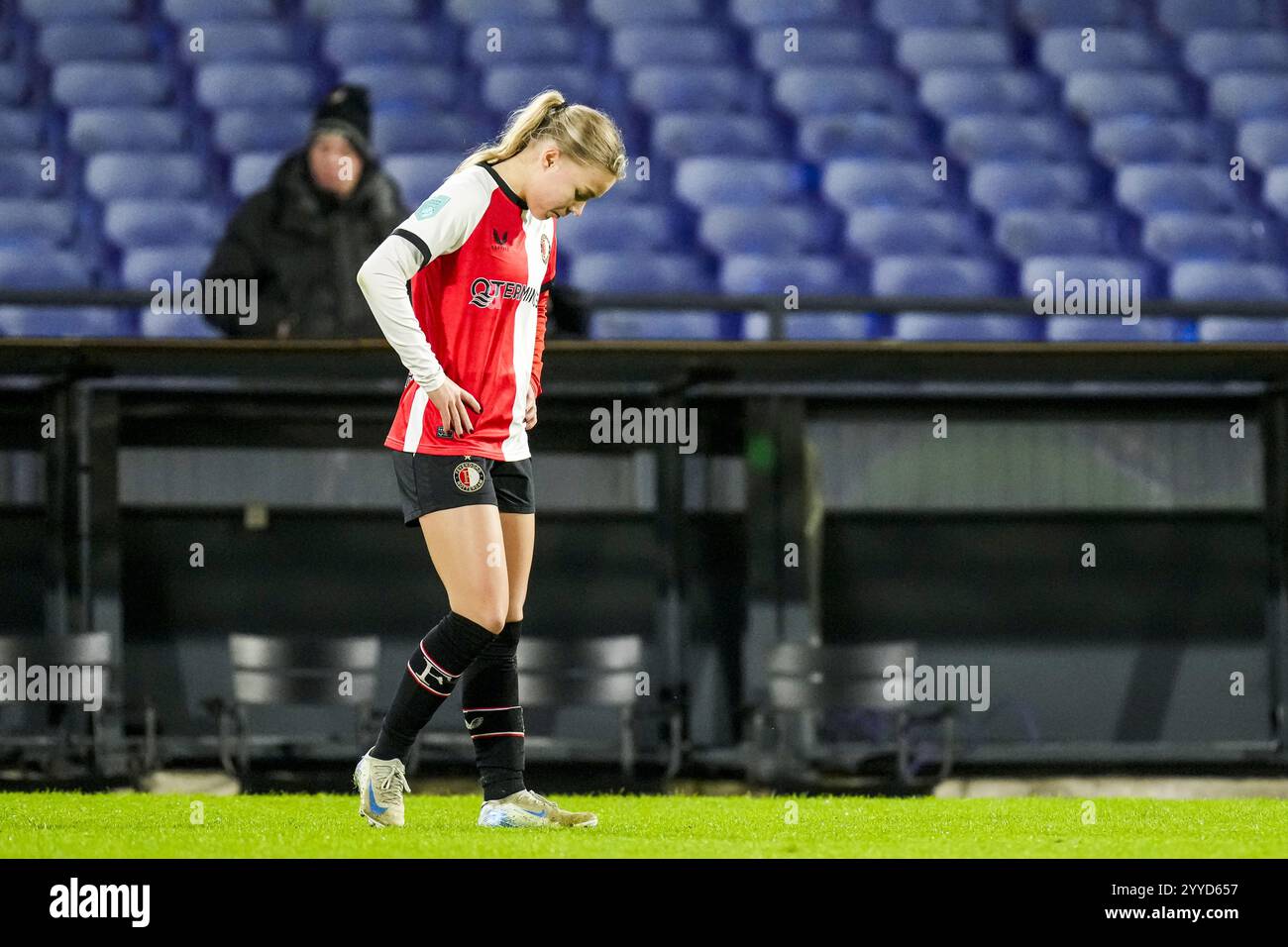 Ticket Manchester United Vs PSV Eindhoven - 27 Août 2025 - Ligue Des Champions - Édition FAN FEMME