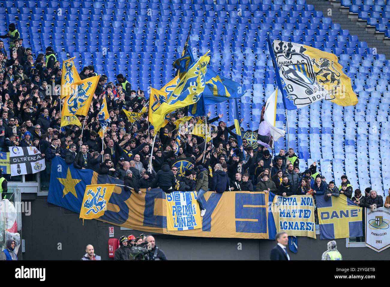 Stadio Olimpico, Rome, Italie. 22 décembre 2024. Série A Football ; Roma versus Parme ; Parma's supporters Credit : action plus Sports/Alamy Live News Banque D'Images