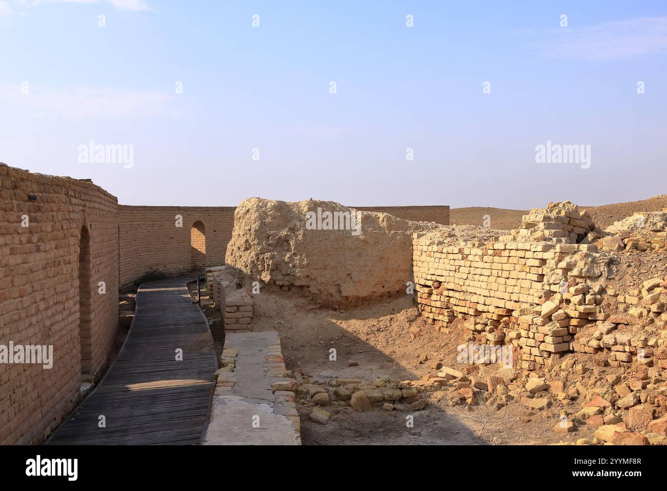 La Maison du Prophète Abraham a restauré ziggourat dans l'ancien Ur, temple sumérien, Irak Banque D'Images