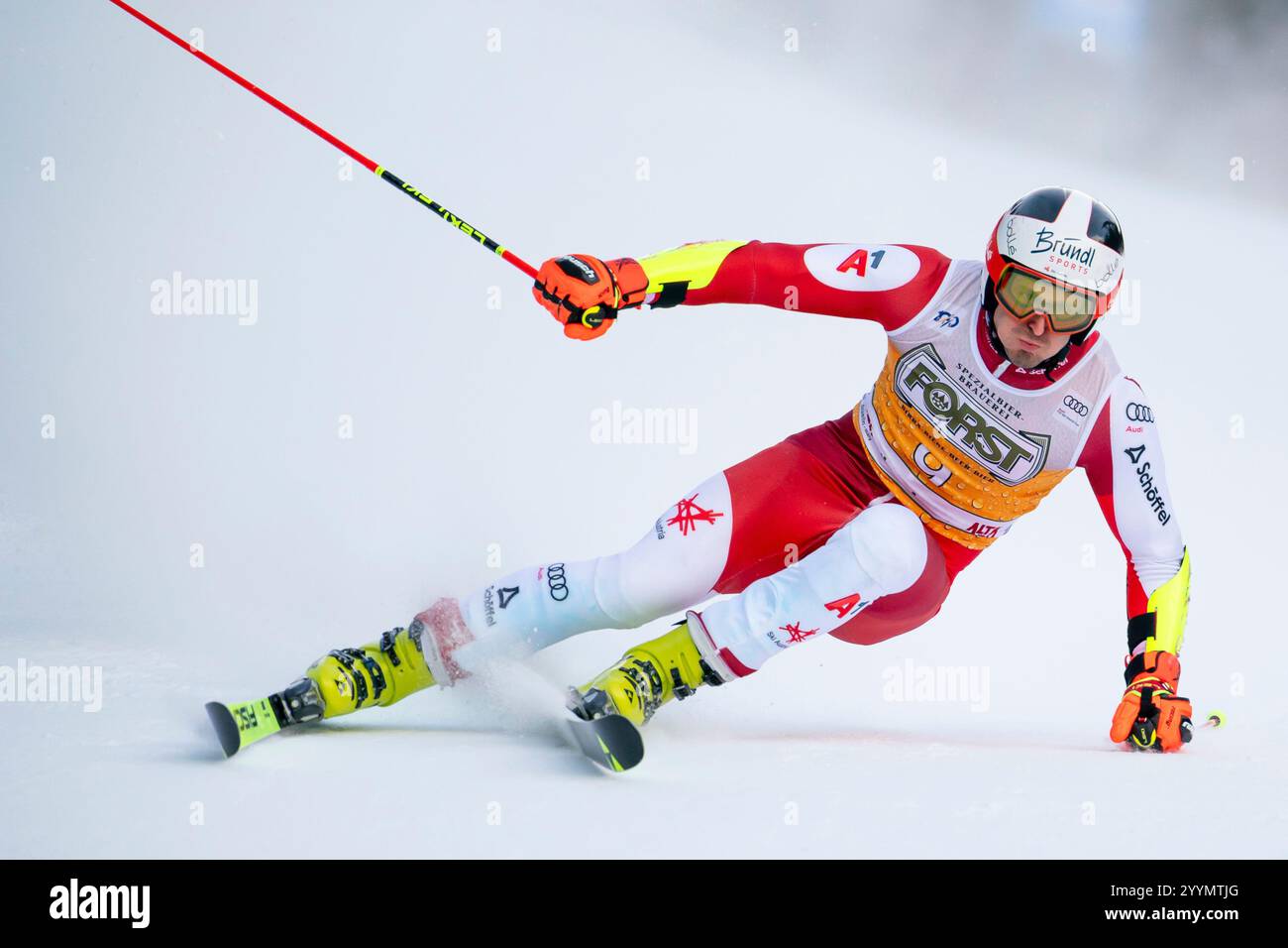 Alta Badia, Italie, 22 décembre 2024. BRENNSTEINER Stefan (AUT) en ...