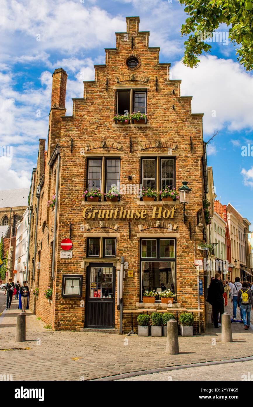 Scène de rue, Bruges, Flandre Occidentale, Belgique. Banque D'Images