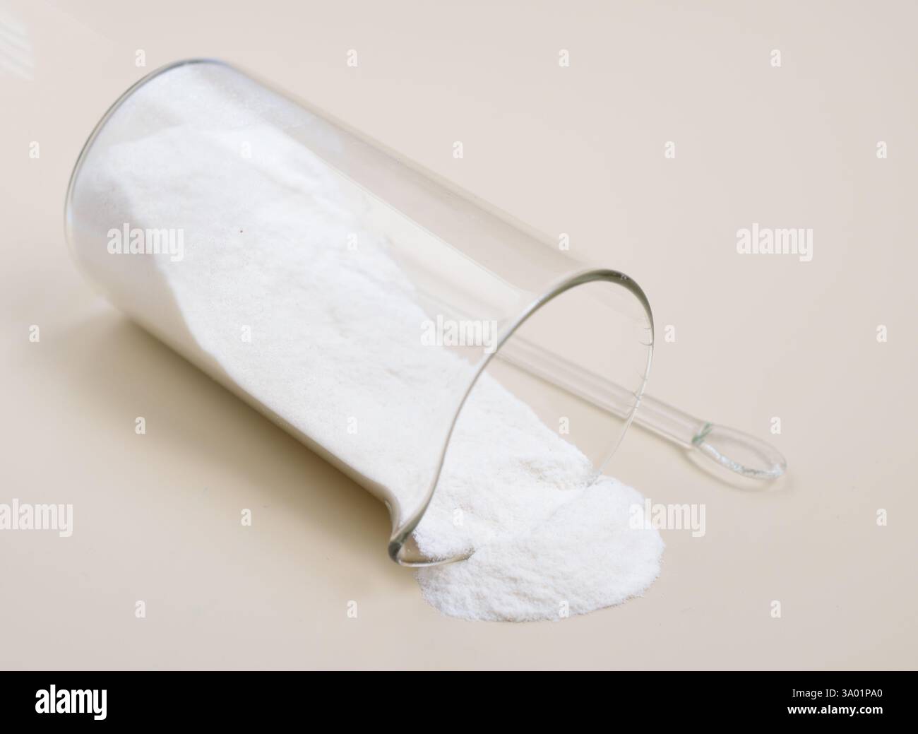L'hydroxyéthylcellulose est un agent gélifiant et épaississant dérivé de la cellulose. Banque D'Images