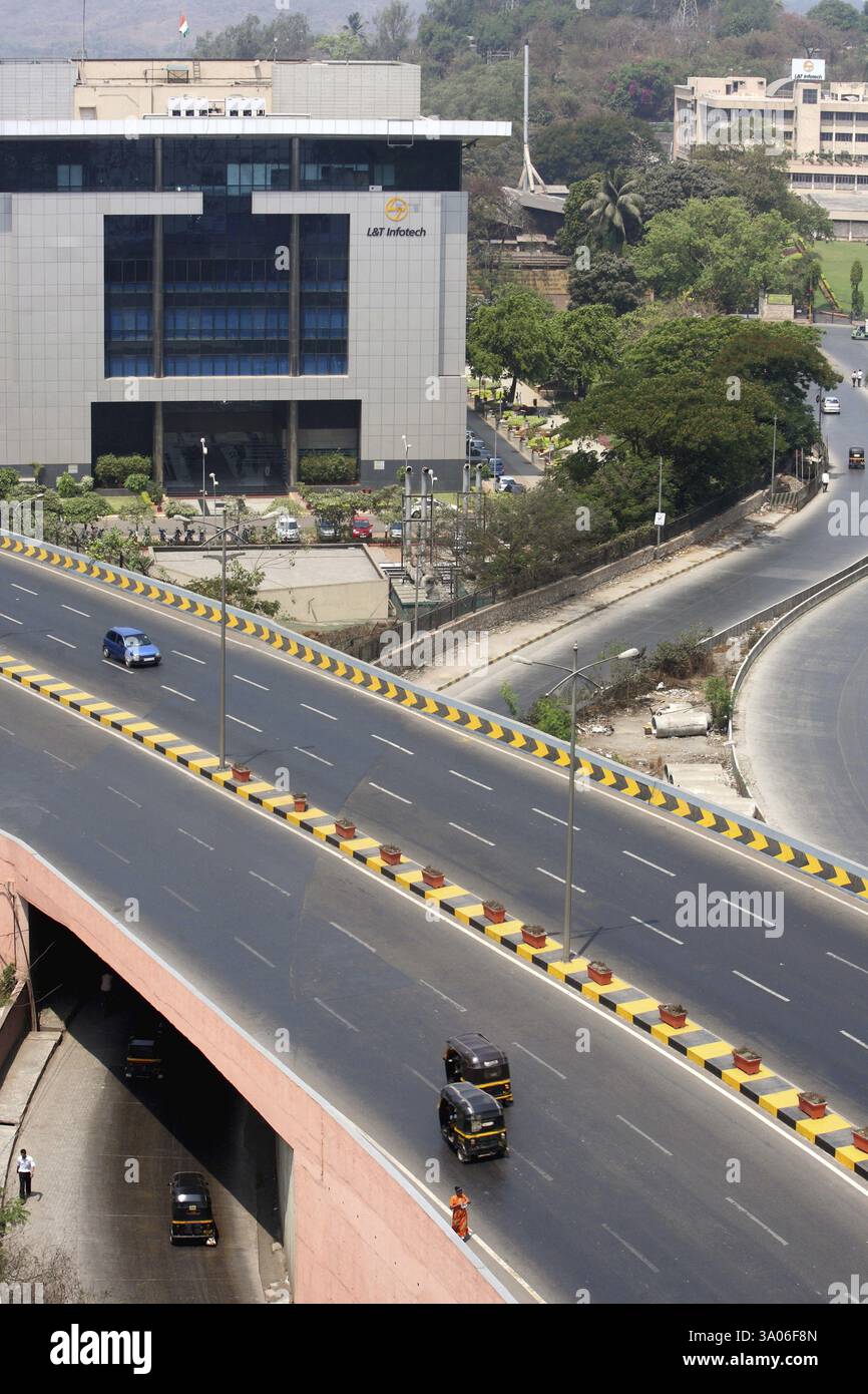 Larsen et toubro infotech à l'intersection de jogeshwari vikhroli route de liaison à Powai Bombay Mumbai, Maharashtra, Inde, Asie Banque D'Images