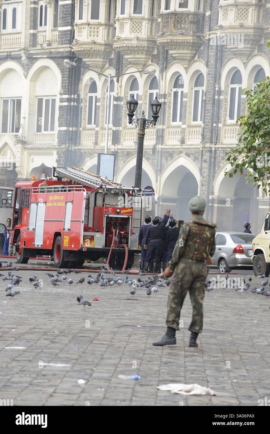 Pompiers Garde nationale de sécurité NSG commando Taj Mahal hôtel, attaque terroriste Deccan Moujahedeen 26 novembre 2008 Bombay Banque D'Images