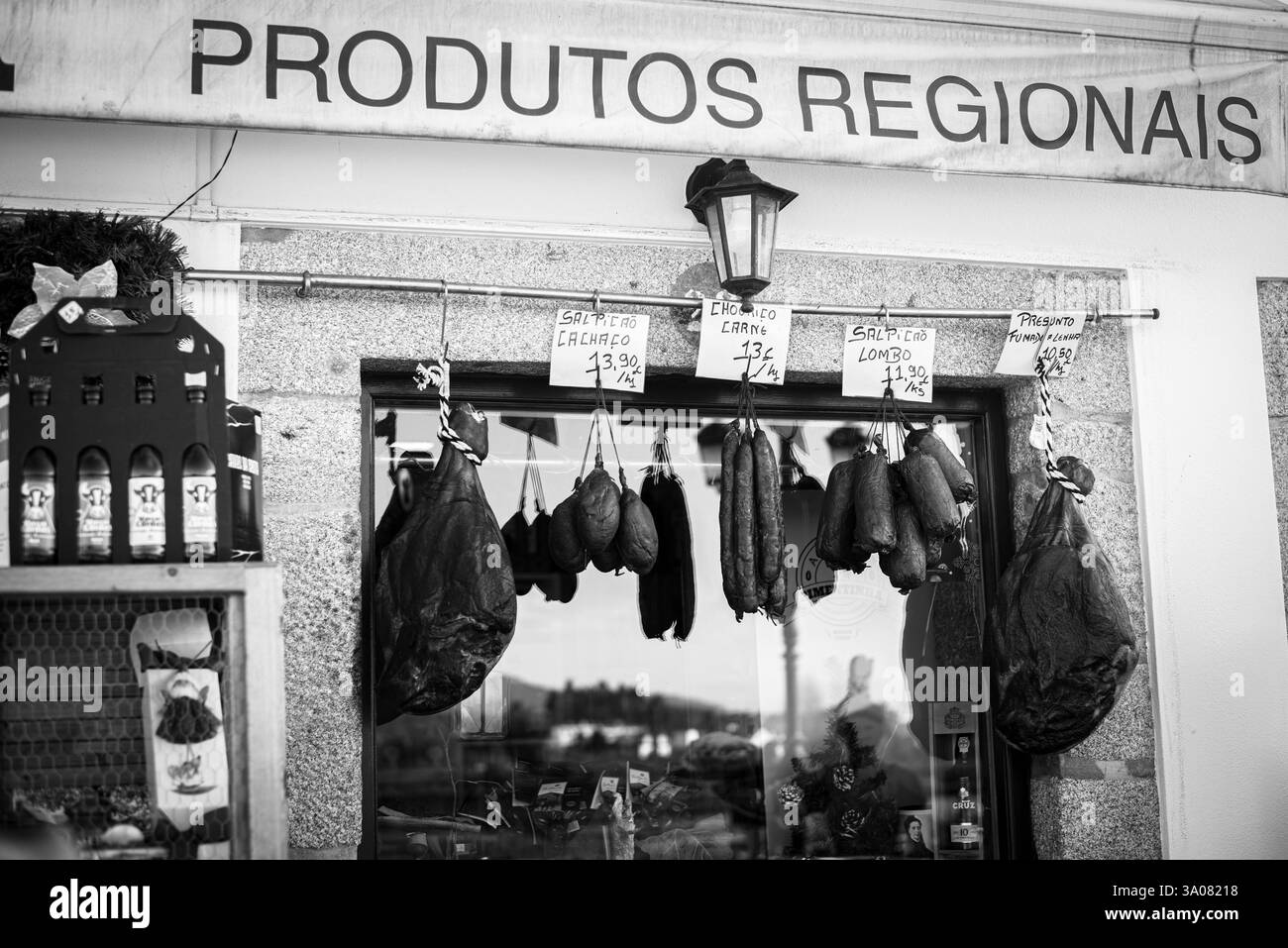 Exposition traditionnelle de charcuterie à Ponte de Lima, Portugal Banque D'Images