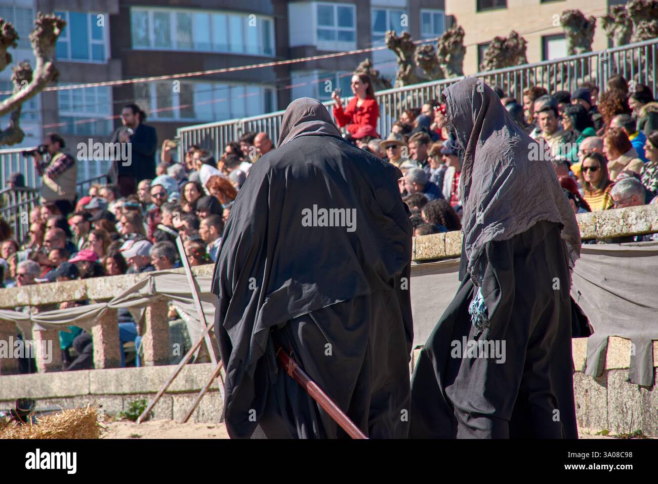 Baiona, Pontevedra, Espagne;2 mars 2025 : le festival Arribada à Baiona, Espagne, célèbre l'arrivée de la Pinta en 1493, le premier navire à apporter des nouvelles Banque D'Images