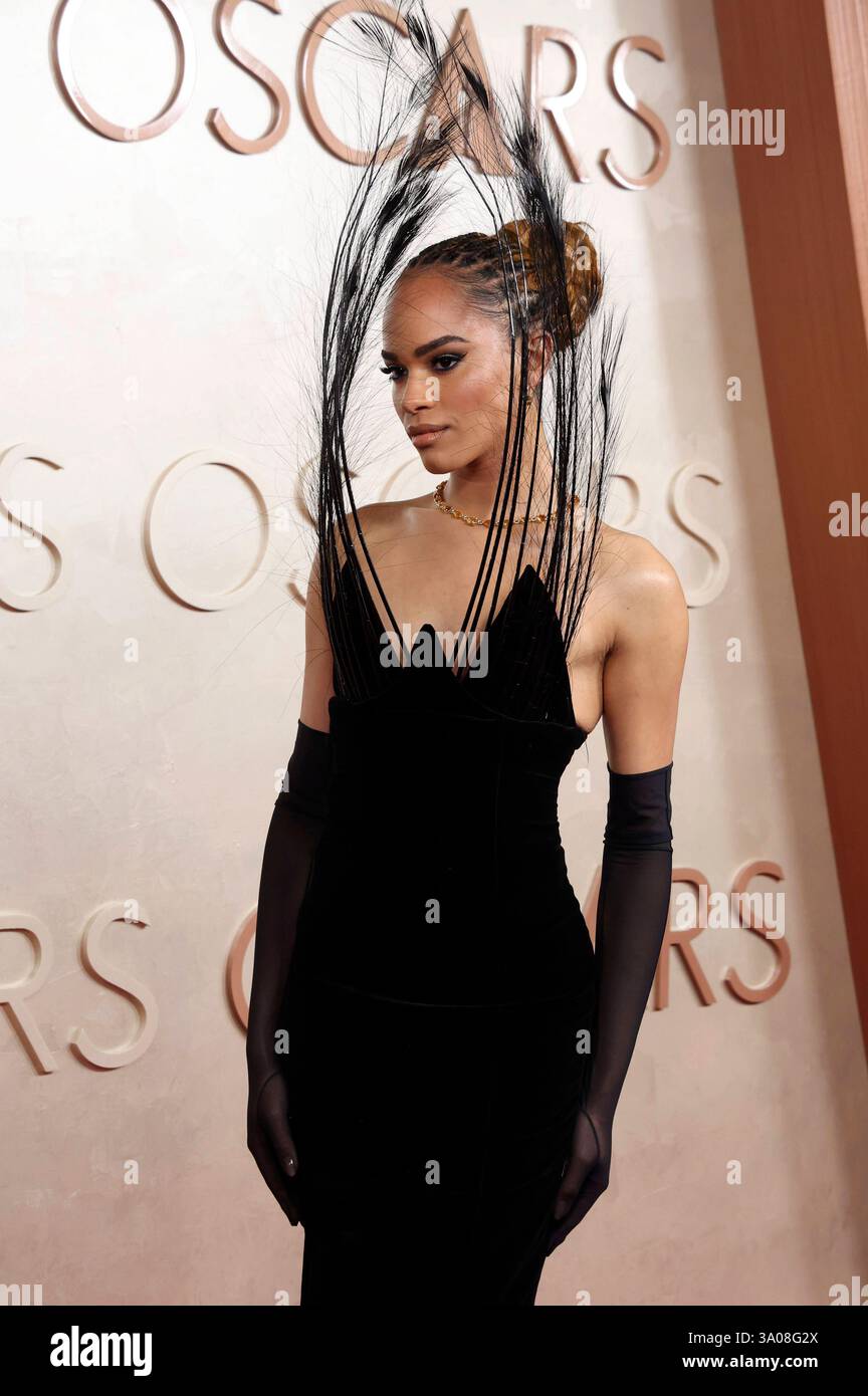 Yasmin Finney BEI der Oscar Verleihung 2025 / 97th Annual Academy Awards im Dolby Theatre. Los Angeles, 02.03.2025 *** Yasmin Finney à la 2025 97e cérémonie annuelle des oscars au Dolby Theatre Los Angeles, 02 03 2025 Foto:XJ.xBlocx/xFuturexImagex oscars_5581 Banque D'Images