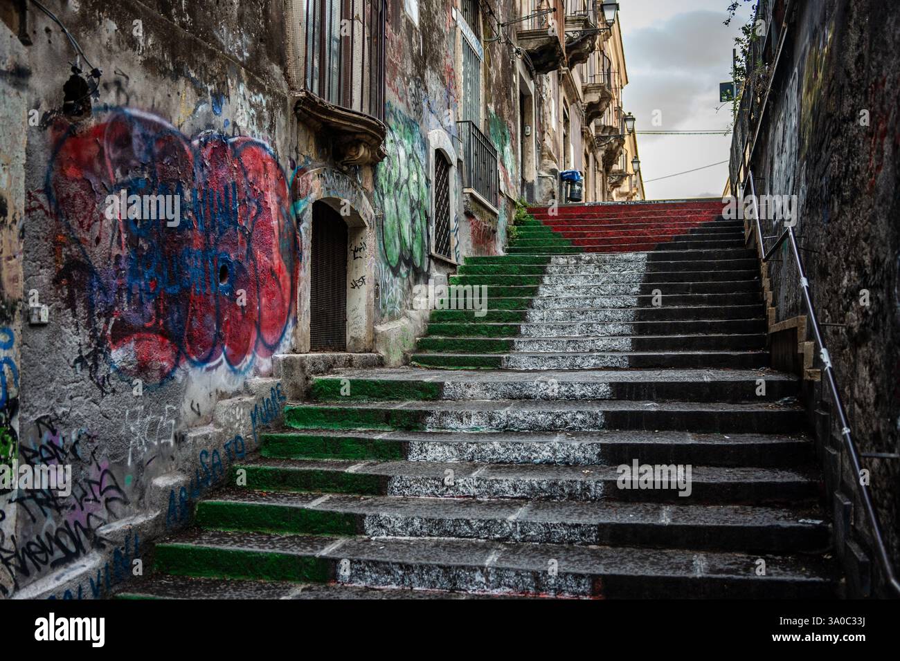 Drapeau palestinien sur les escaliers à Catane en Italie Banque D'Images