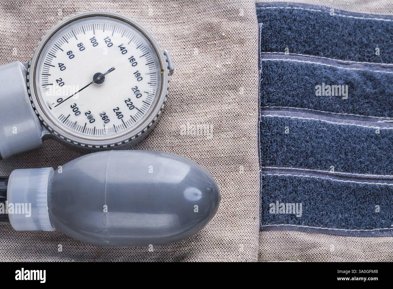 Moniteur de pression artérielle vue très rapprochée Banque D'Images