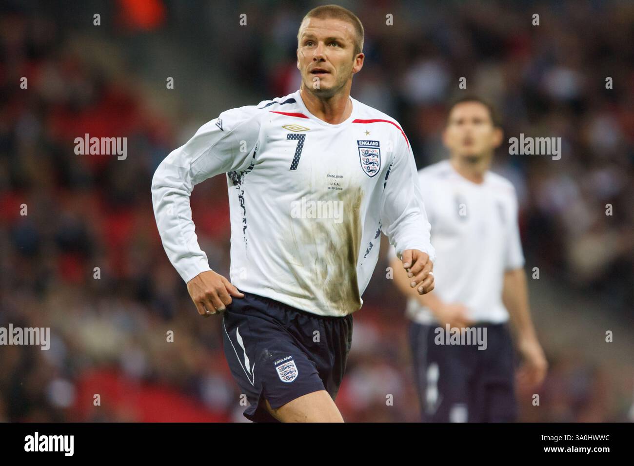 David Beckham d'Angleterre en action lors d'un match amical contre les États-Unis le 28 mai 2008 au stade de Wembley à Londres, en Angleterre. Usage éditorial exclusif. Utilisation commerciale interdite. (Photographie de Jonathan Paul Larsen / Diadem images) Banque D'Images