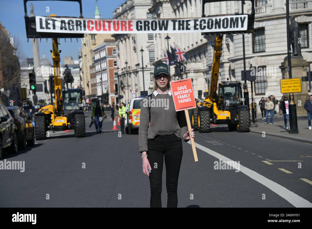 Londres, Royaume-Uni. 4 mars 2025. Les agriculteurs se rassemblent à Londres pour un rassemblement du jour des crêpes pour s'opposer à l'impôt sur les successions du gouvernement à Londres, au Royaume-Uni. (Photo de 李世惠/Voir Li/Picture Capital) crédit : Voir Li/Picture Capital/Alamy Live News Banque D'Images
