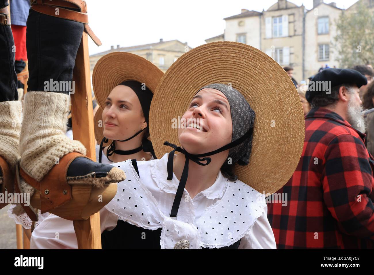 Le célèbre « Bazas Fat Ox Festival » en Gironde dans le sud-ouest de la France a lieu chaque année depuis 1283. Photo de Hugo Martin/Alamy. Banque D'Images